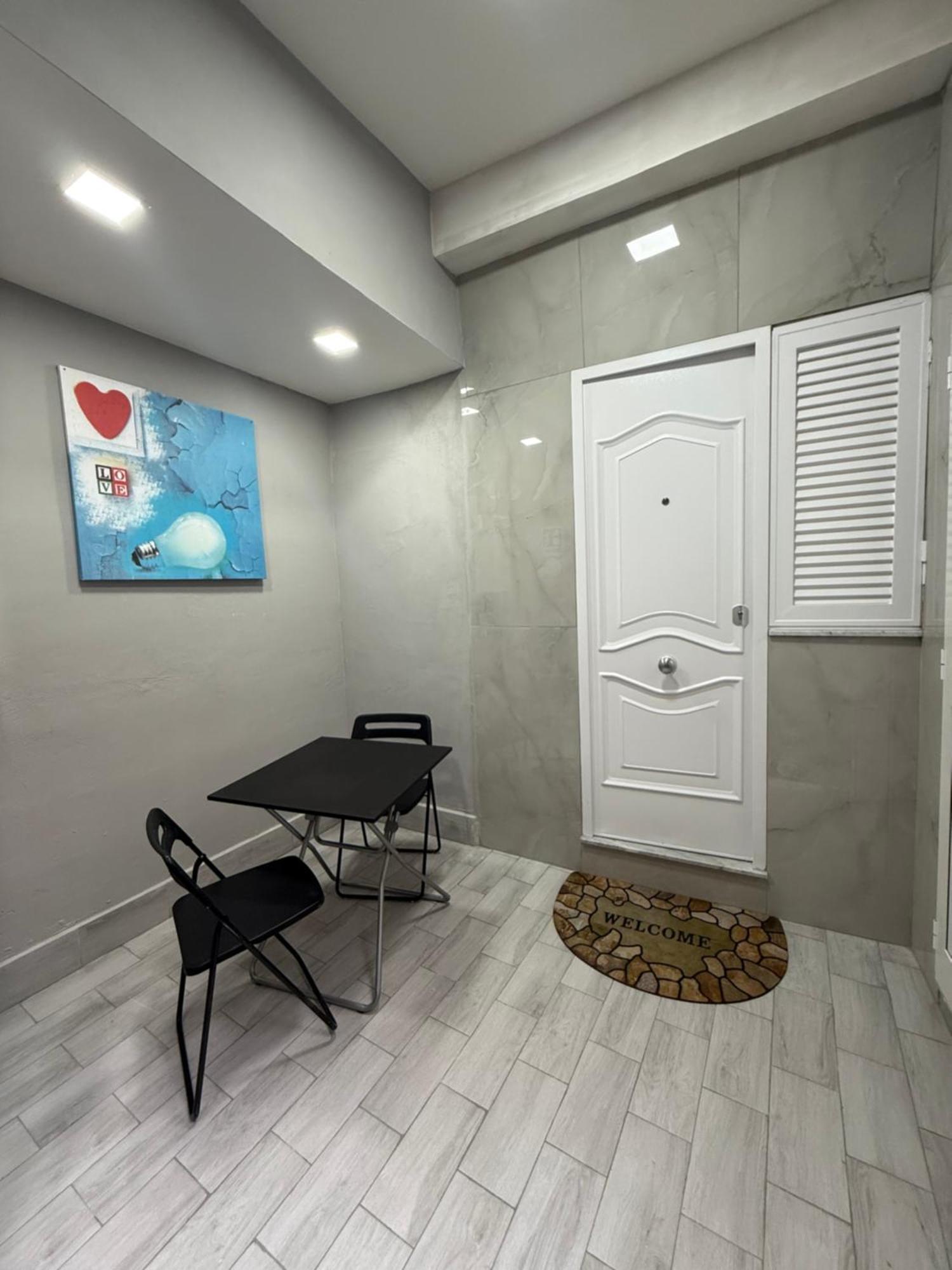 Caracciolo Suites 36 เนเปิลส์ ภายนอก รูปภาพ